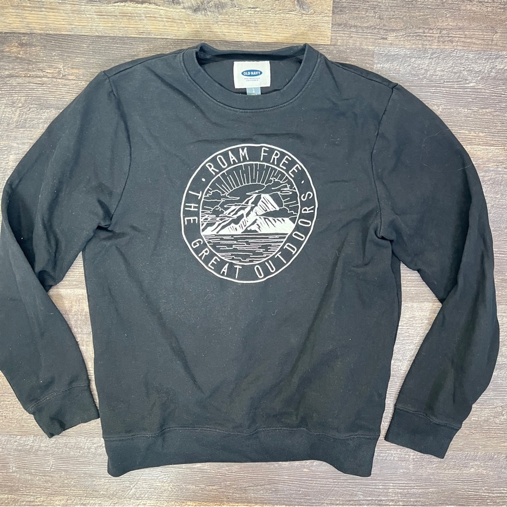 Old Navy black roam free sweatshirt size large L B157